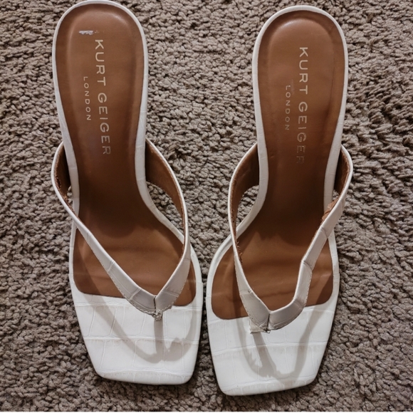 Kurt Geiger Shoes - Kurt Geiger Thong Low Kitten Heel Sandals